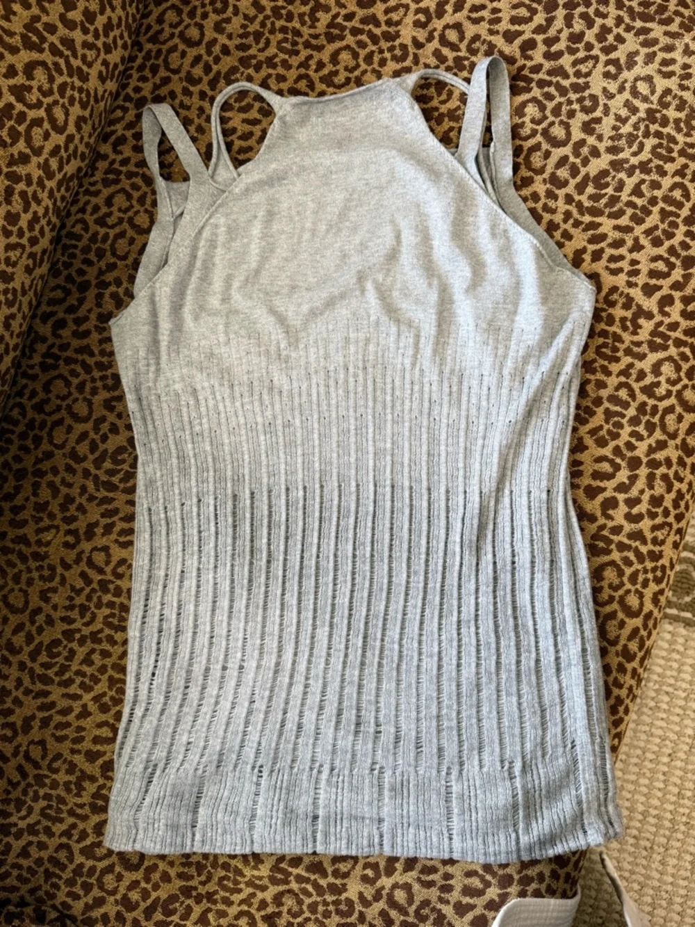 L.A.M.B Gray “Double” Sleeveless Cotton/Cashmere Top in Large - Picture 4 of 11